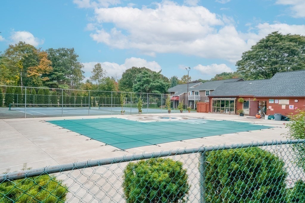 3 Post Oak Lane, Unit 4 Natick, MA 01760 - Photo 27 of 34 a view of a house with a big yard