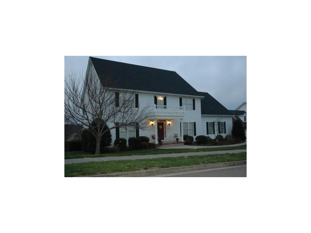 1404 Lake Ridge Square Johnson City, TN 37601 - Photo 1 of 24 Photo 1