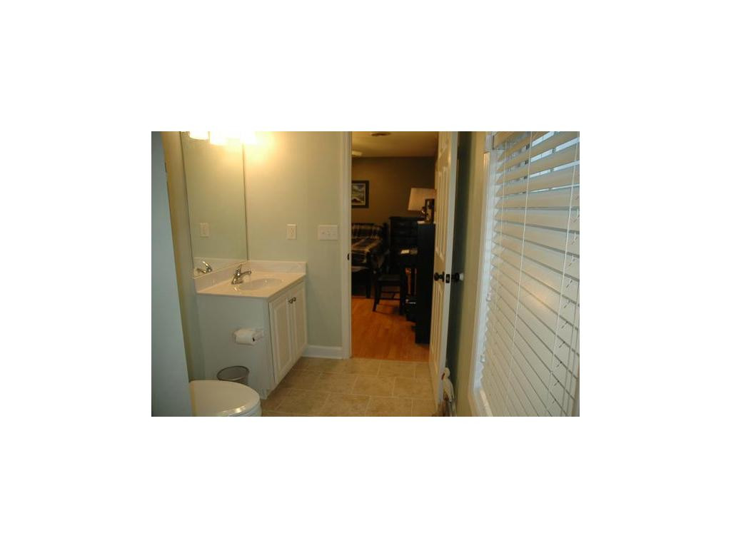 1404 Lake Ridge Square Johnson City, TN 37601 - Photo 14 of 24 Photo 14