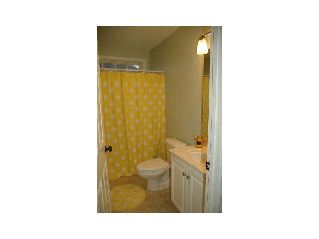 1404 Lake Ridge Square Johnson City, TN 37601 - Photo 18 of 24 Photo 18