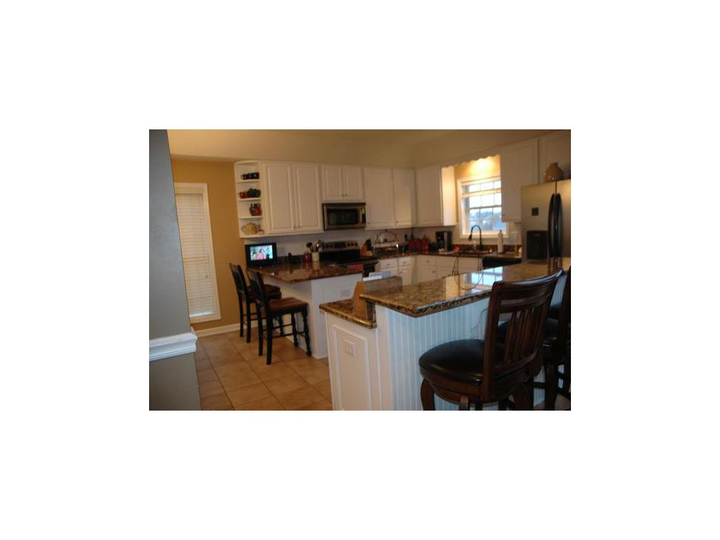 1404 Lake Ridge Square Johnson City, TN 37601 - Photo 2 of 24 Photo 2