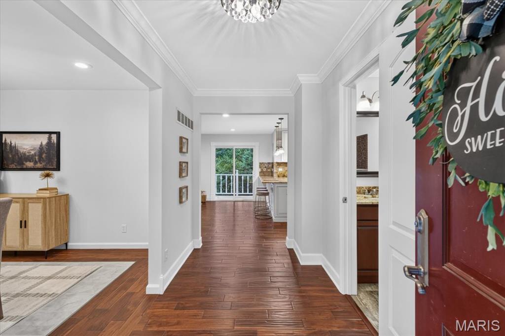 1821 Topping Road St. Louis, MO 63131 - Photo 9 of 86 Gallery Image 9
