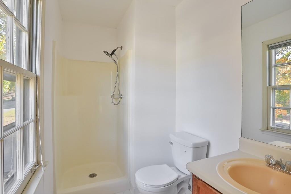 189 Holcomb Ferry Road Roswell, GA 30076 - Photo 12 of 22 Gallery Image 12