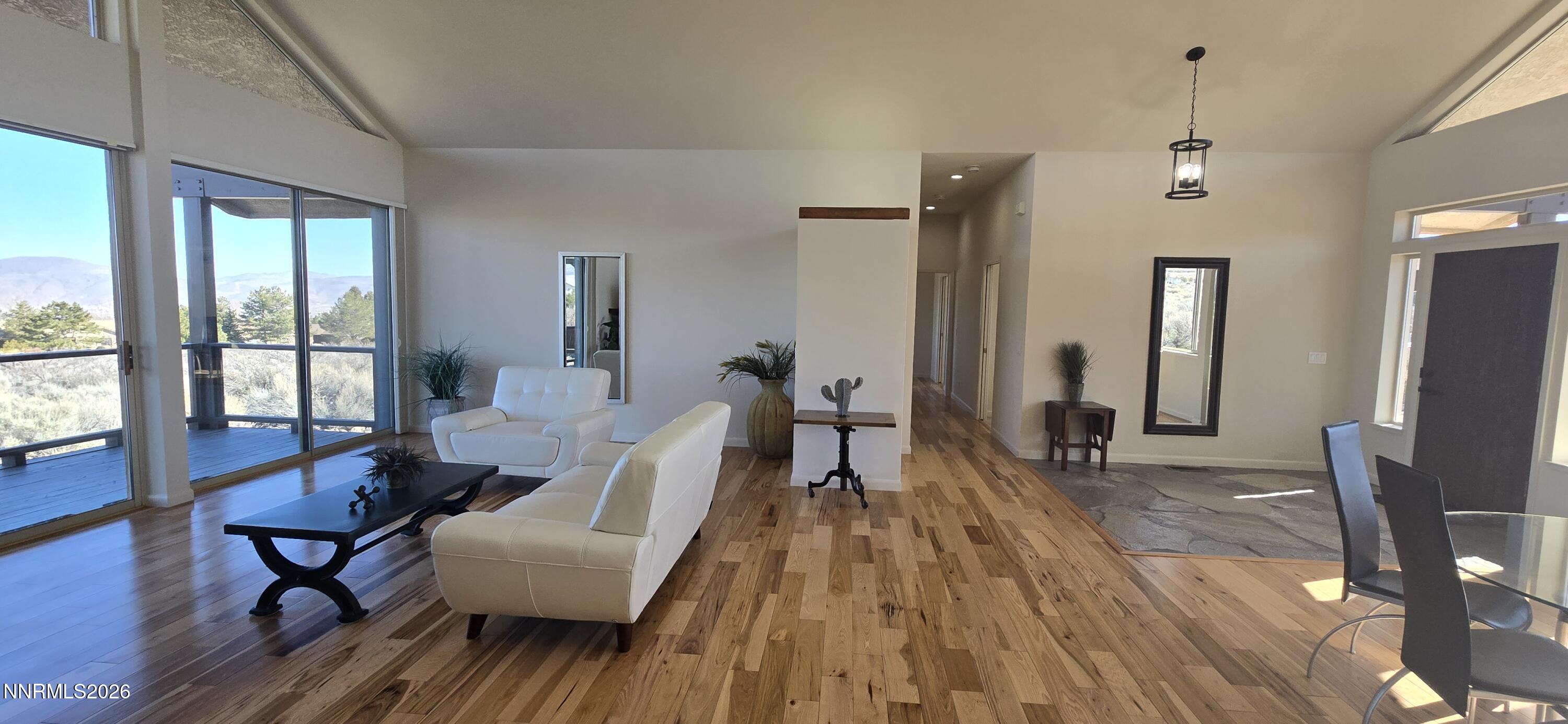 13120 Welcome Way Reno, NV 89511 - Photo 5 of 69 lr 2