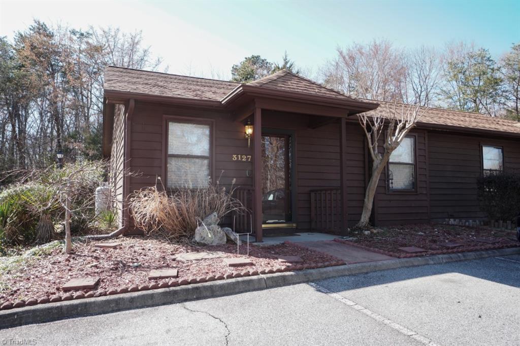3127 Rockingham Road High Point, NC 27265 - Photo 2 of 29