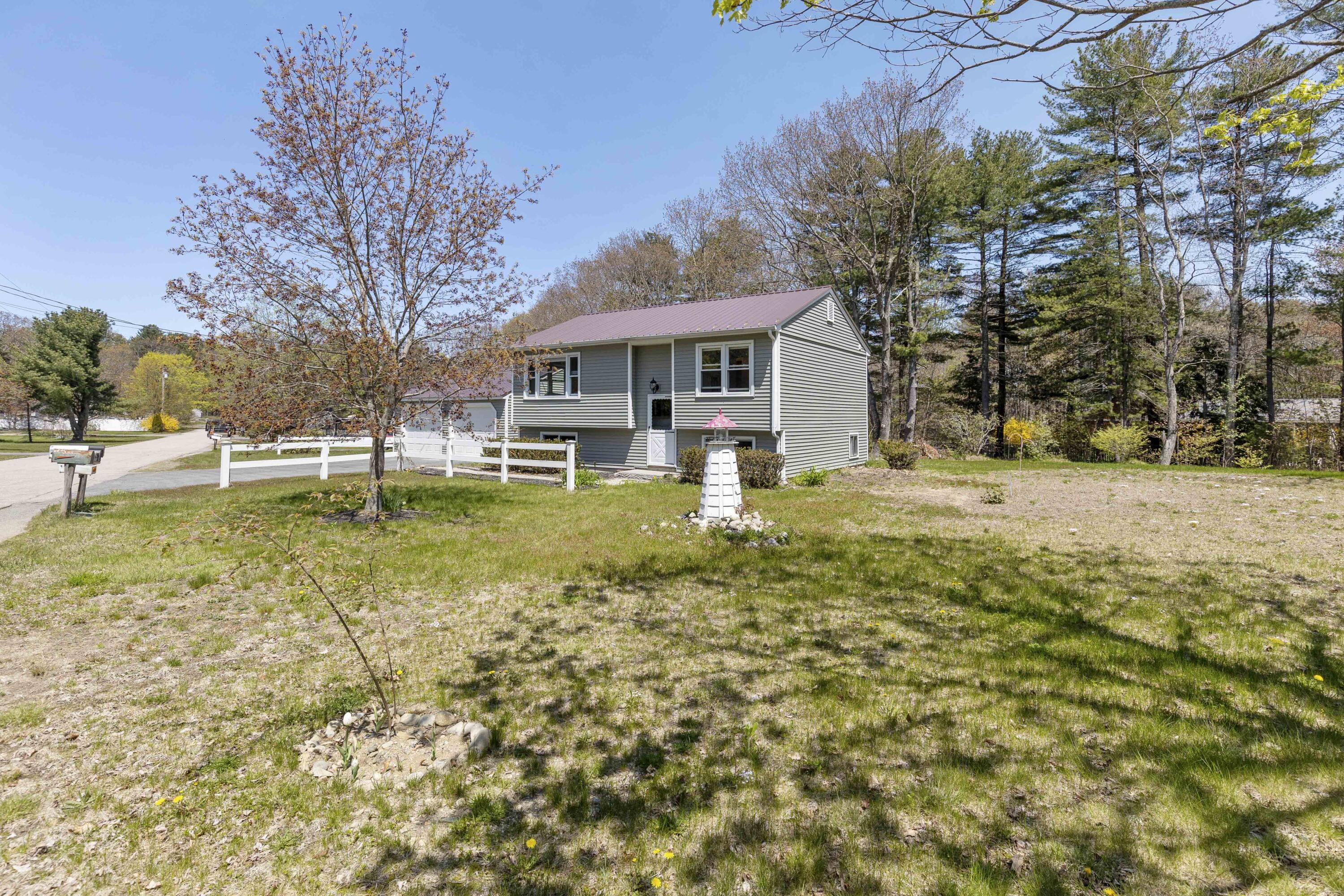 85 Charlie Loop Wells, ME 04090 - Photo 2 of 29 85 Charlie Loop Wells ME 04090 04