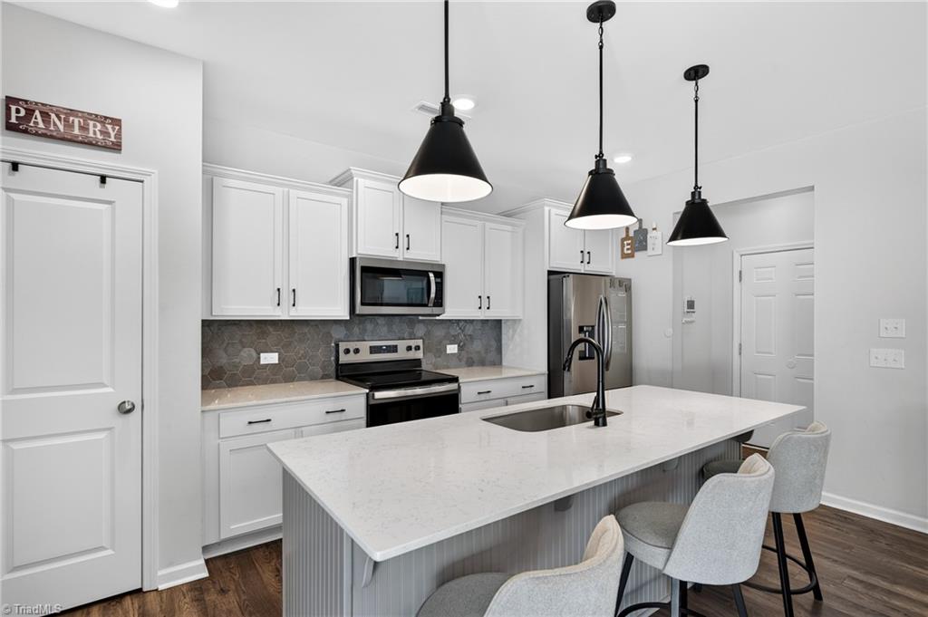 5351 Becks Church Road Winston-Salem, NC 27106 - Photo 3 of 41 Beautiful Kitchen