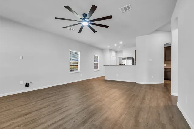 $2,250 | 935 Golden Willow Lane, Conroe, TX 77304