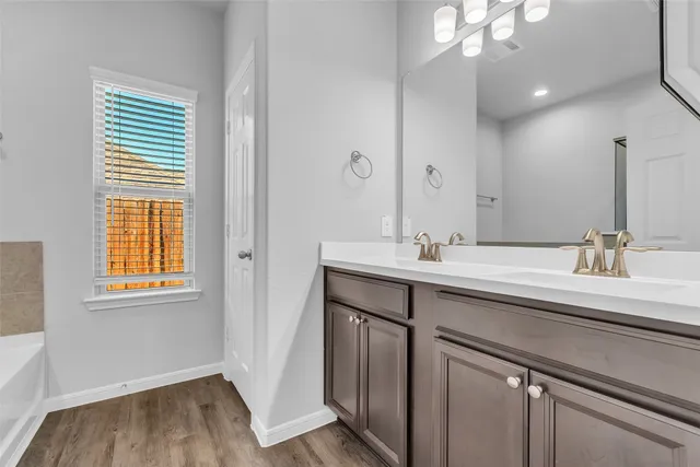 $2,250 | 935 Golden Willow Lane, Conroe, TX 77304