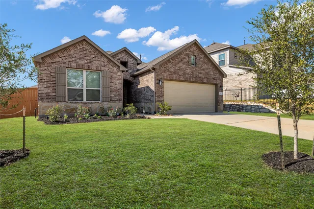 $2,250 | 935 Golden Willow Lane, Conroe, TX 77304