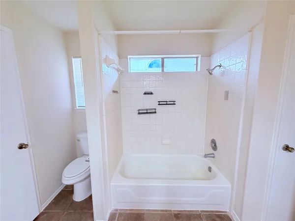 $1,900 | 16924 Cactus Blossom Drive, Pflugerville, TX 78660