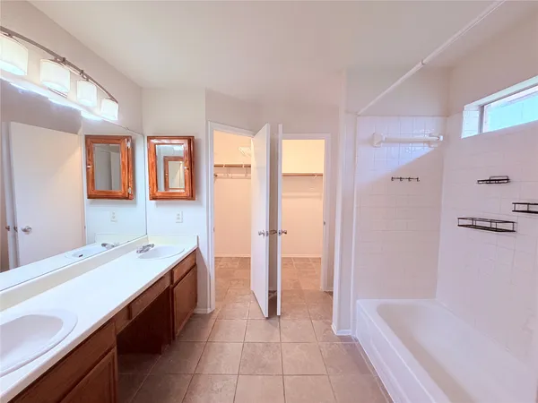 $1,900 | 16924 Cactus Blossom Drive, Pflugerville, TX 78660