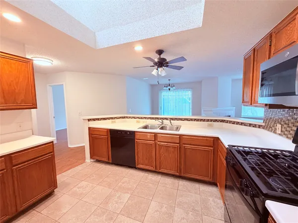 $1,900 | 16924 Cactus Blossom Drive, Pflugerville, TX 78660