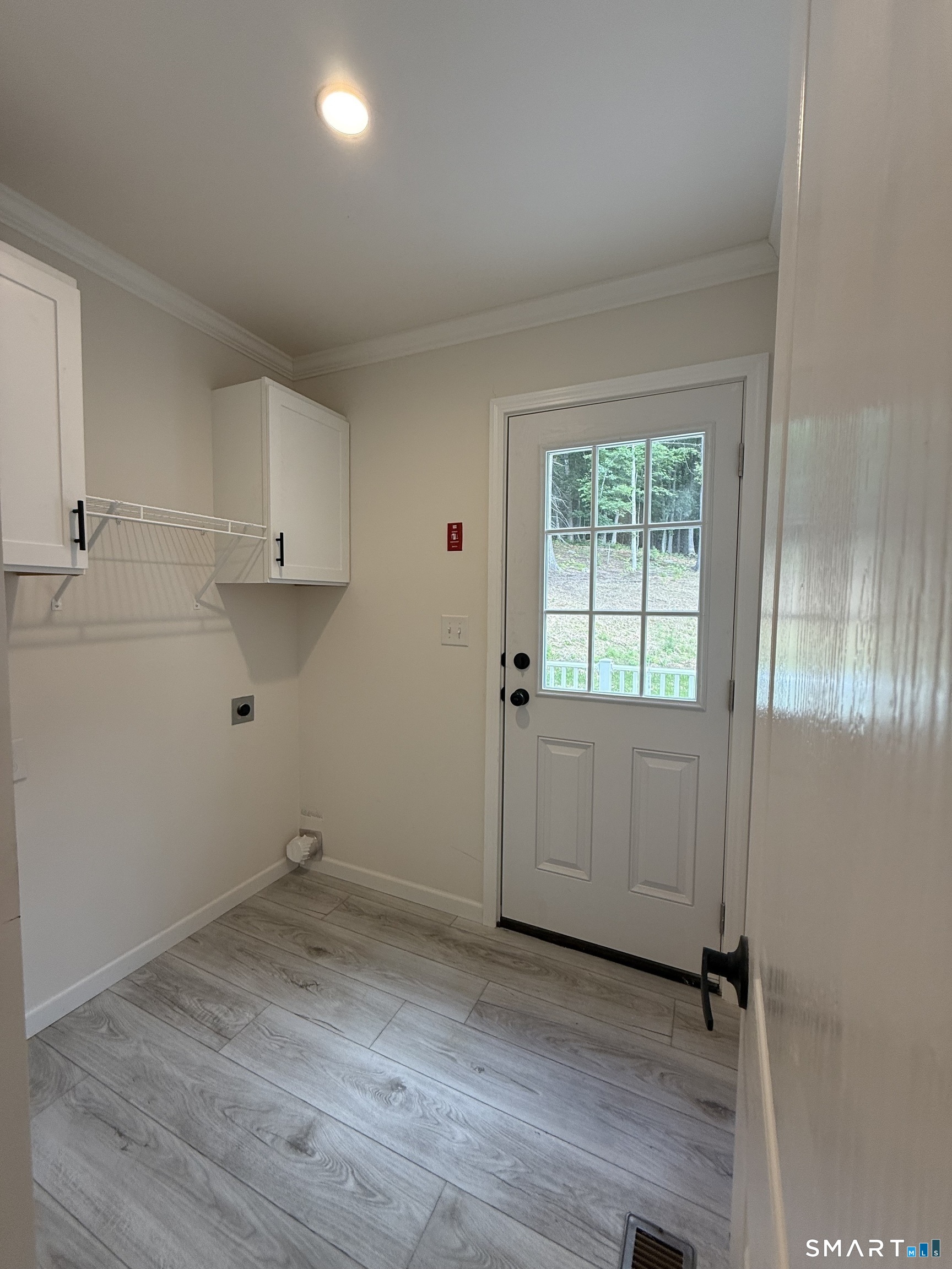 166 Boston Turnpike, Unit F Bolton, CT 06043 - Photo 10 of 13 Laundry Room