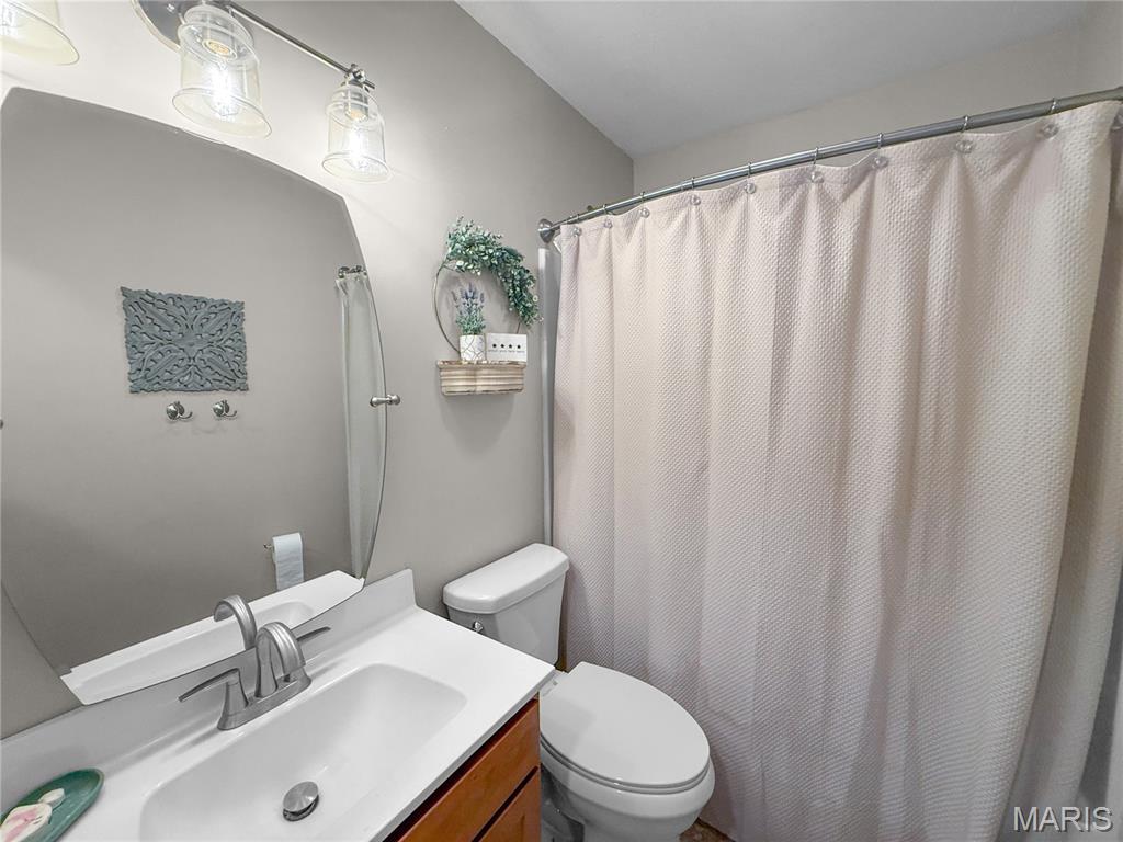 5687 Clear Creek Road Hannibal, MO 63401 - Photo 20 of 49