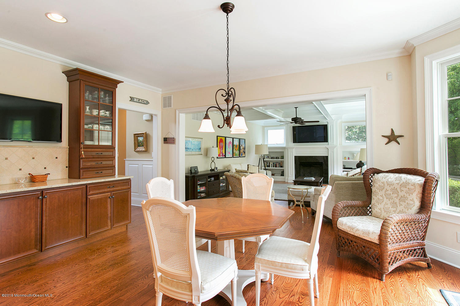 95 Harvard Road Fair Haven, NJ 07704 - Photo 4 of 13 Breakfast Area