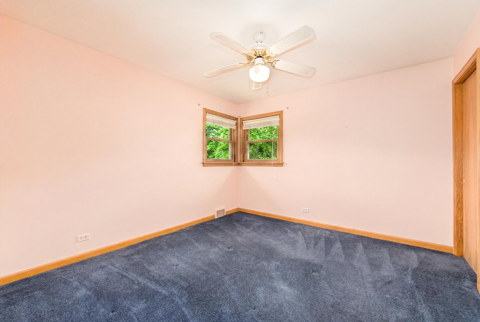 108 Imperial Street Park Ridge, IL 60068 - Photo 25 of 34