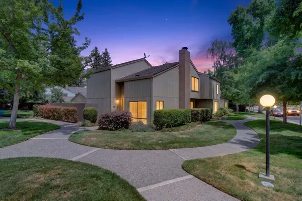 $534,999 | 2279 Swarthmore Drive, Sacramento, CA 95825