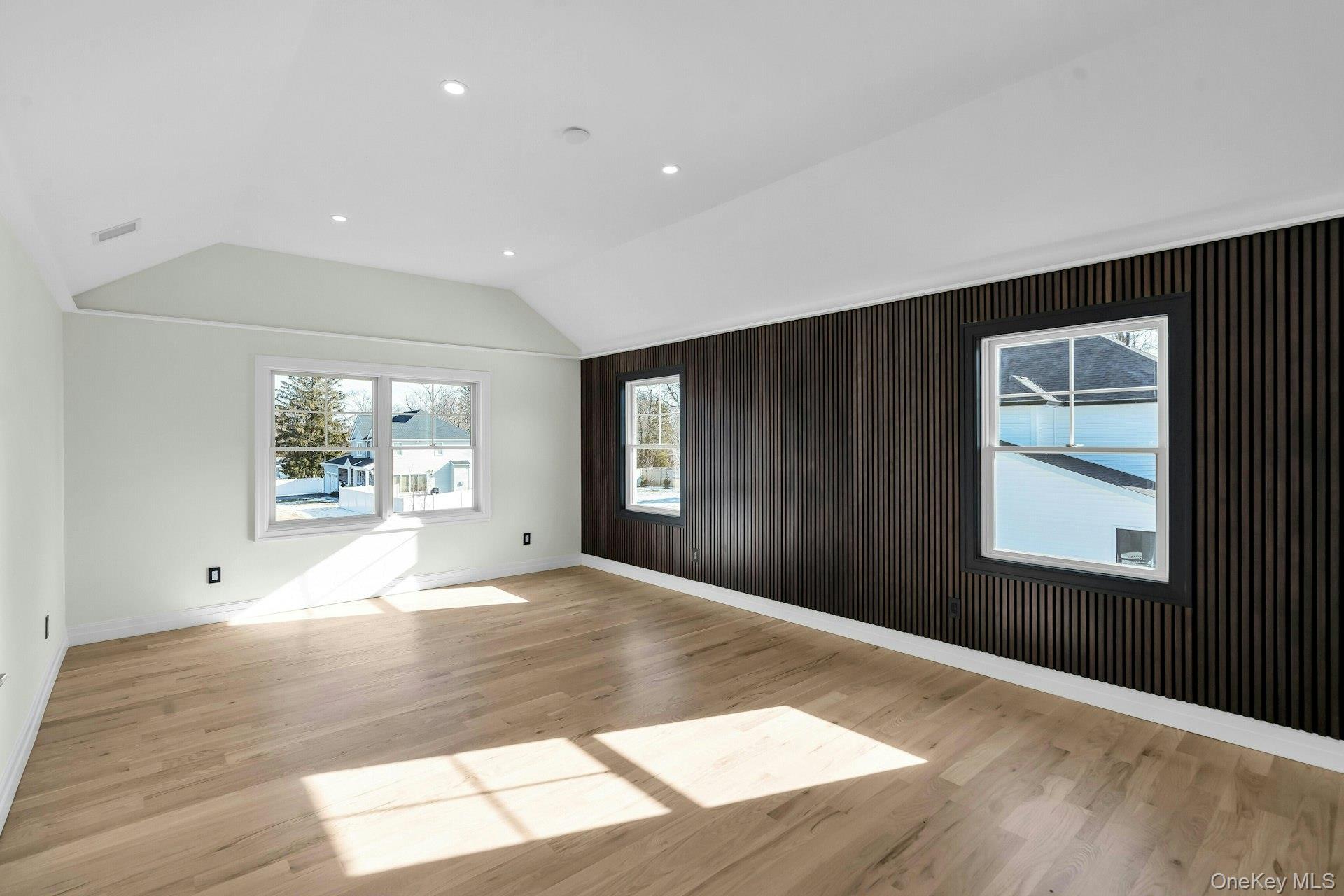 3 Carmine Court Commack, NY 11725 - Photo 17 of 30