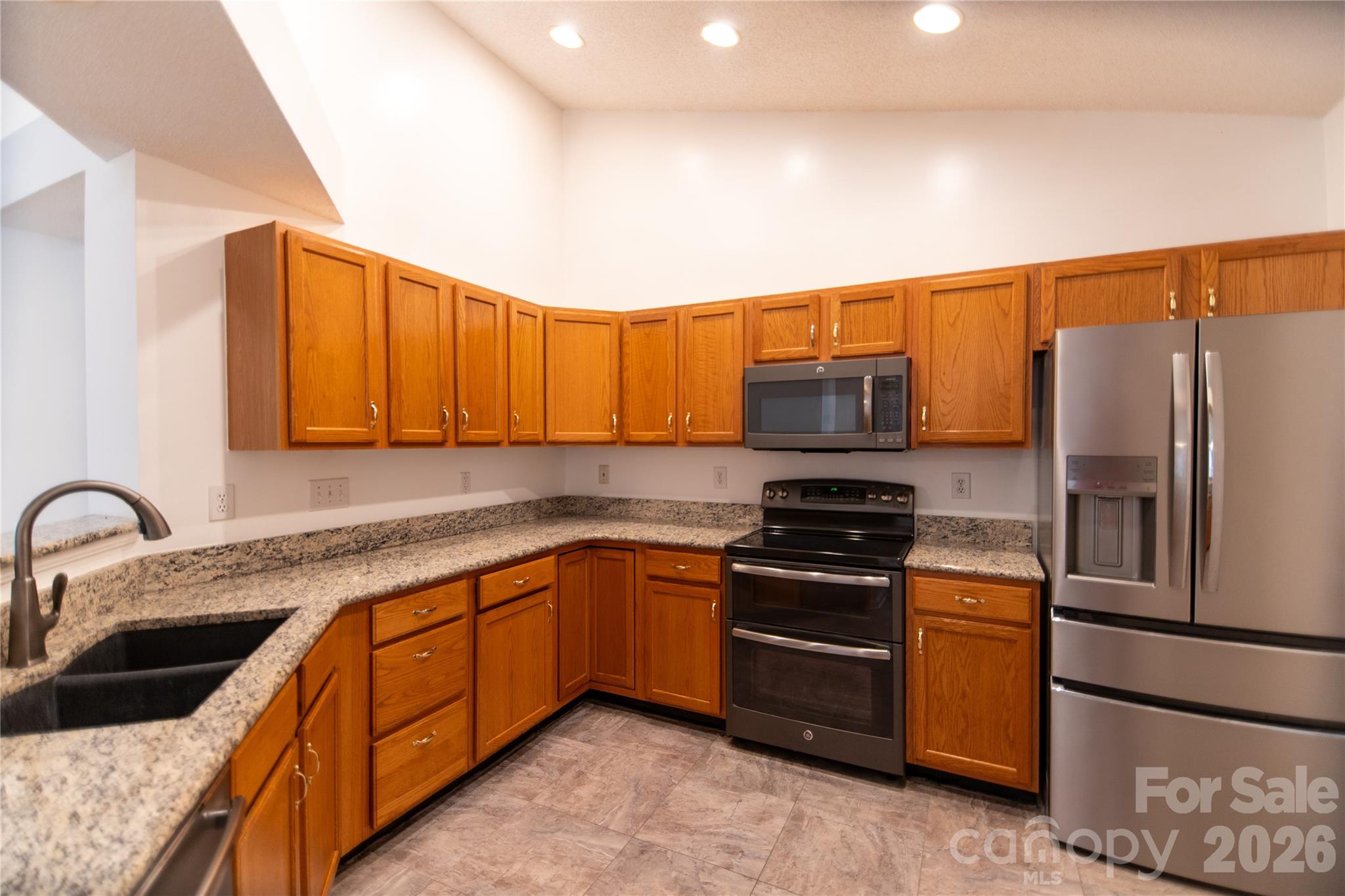 2500 Thornfield Road Charlotte, NC 28273 - Photo 6 of 24