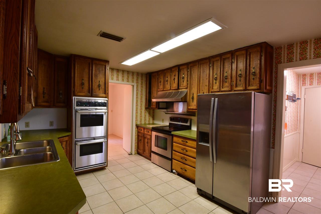 1003 North Pine Street Foley, AL 36535 - Photo 7 of 44