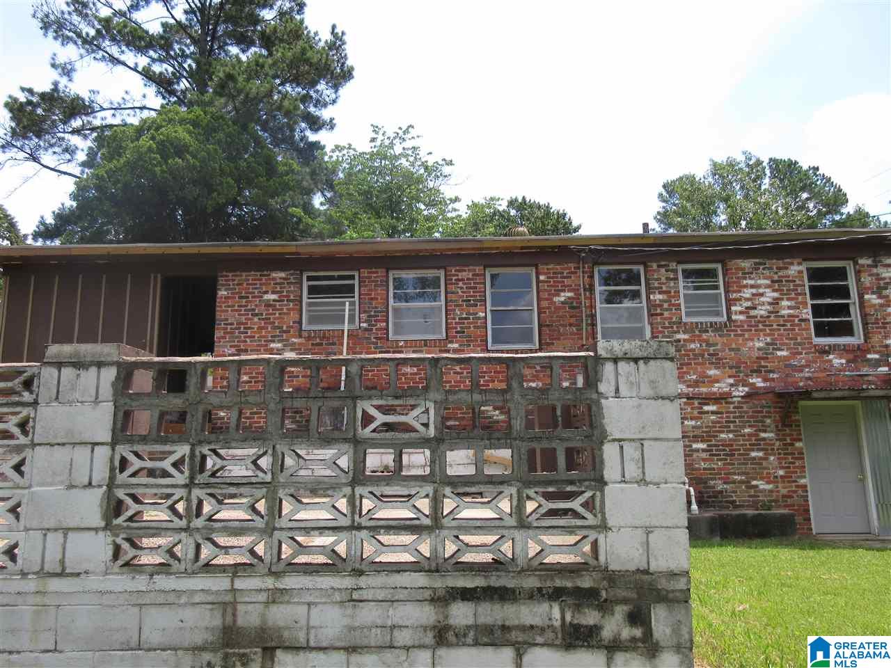 836 Glen Ridge Drive Fairfield, AL 35064 - Photo 2 of 8