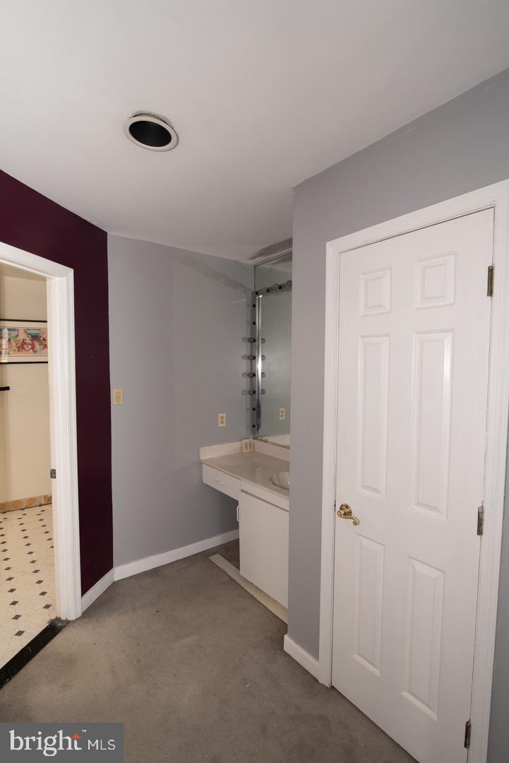 3401 Manor Hill Road Baltimore, MD 21208 - Photo 15 of 41 Gallery Image 15