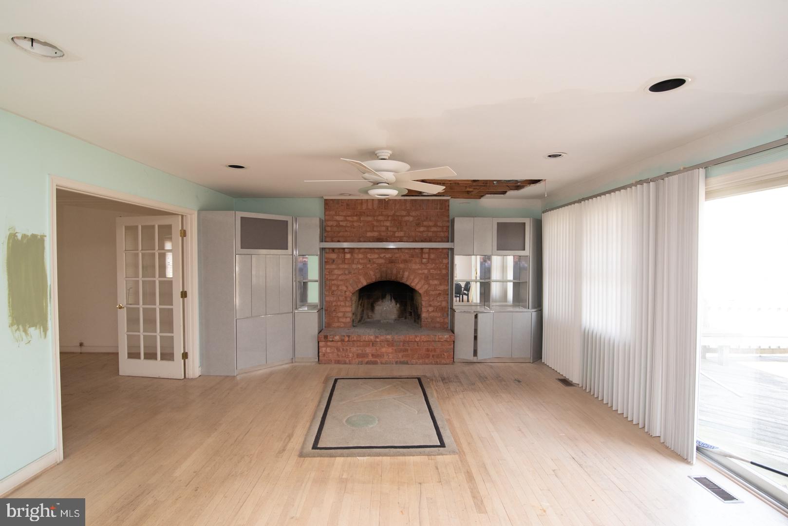 3401 Manor Hill Road Baltimore, MD 21208 - Photo 3 of 41 Gallery Image 3