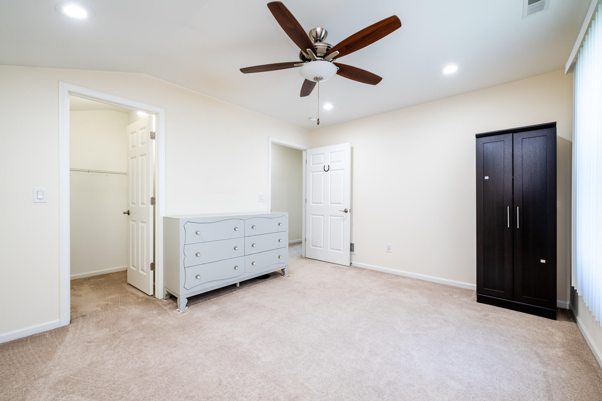2591 Holiday House Road, Unit 17 St. Joseph, MI 49085 - Photo 25 of 43 Holiday-123