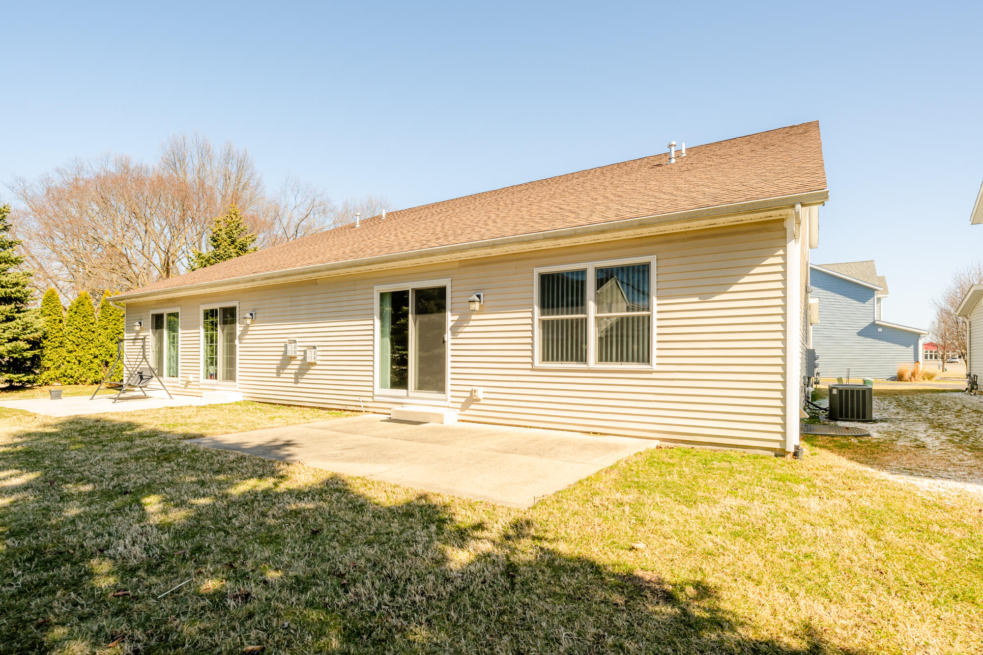 2591 Holiday House Road, Unit 17 St. Joseph, MI 49085 - Photo 3 of 43 Holiday House-138