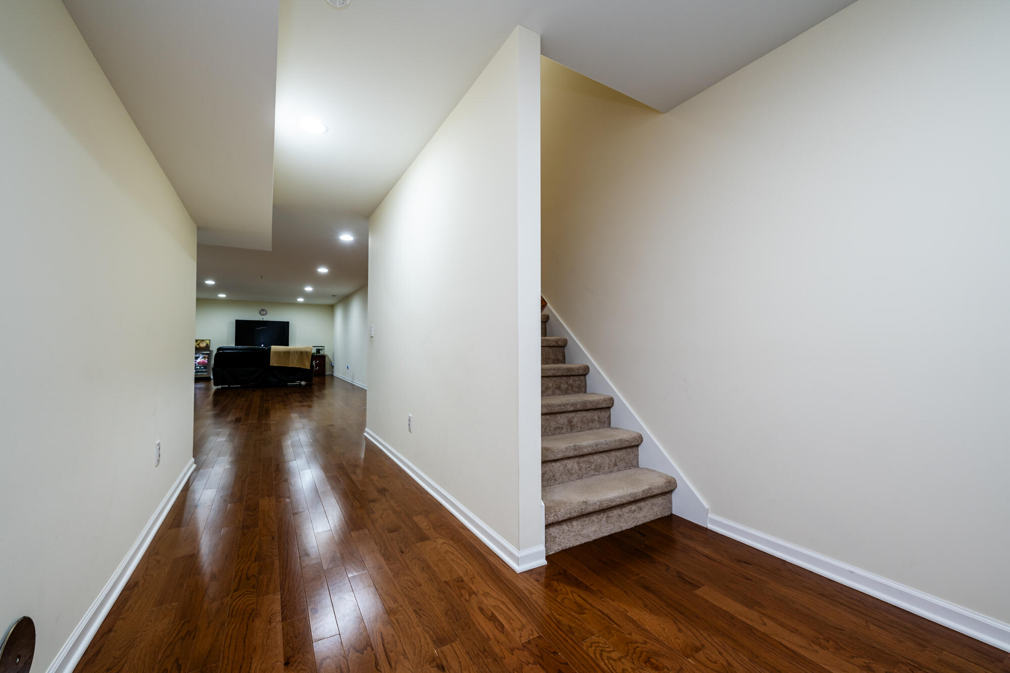 2591 Holiday House Road, Unit 17 St. Joseph, MI 49085 - Photo 31 of 43 Holiday-130