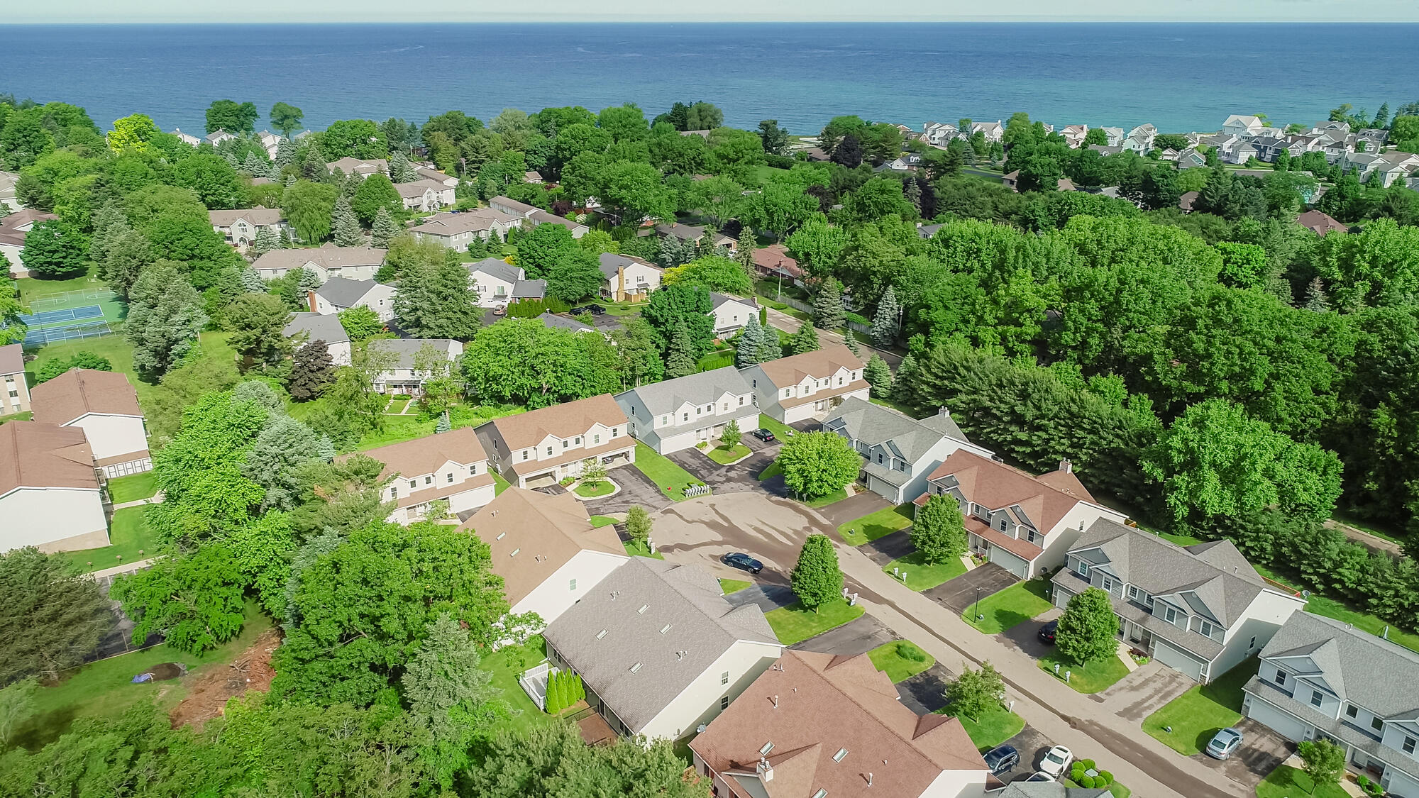 2591 Holiday House Road, Unit 17 St. Joseph, MI 49085 - Photo 41 of 43 Holiday-141
