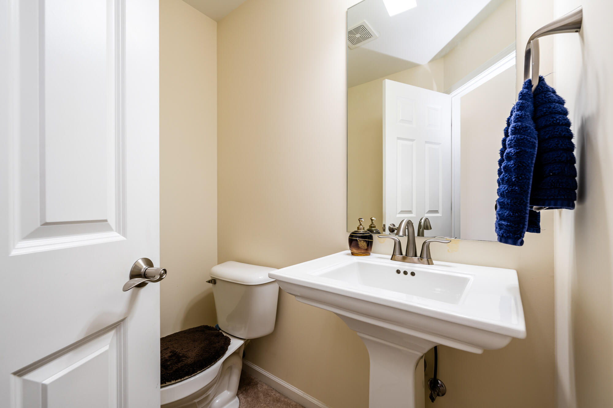 2591 Holiday House Road, Unit 17 St. Joseph, MI 49085 - Photo 7 of 43 Holiday-105