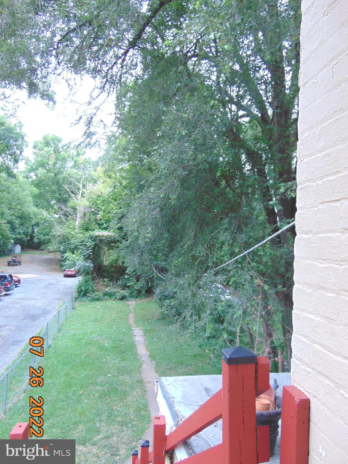 140 West South Street Frederick, MD 21701 - Photo 21 of 33 a view of a yard with an outdoor seating