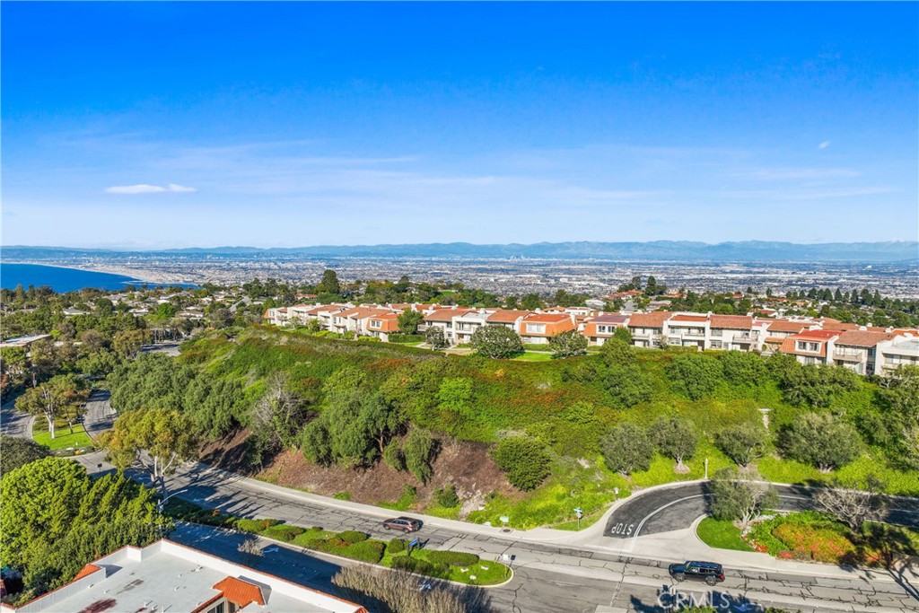 28121 Highridge Road, Unit 402 Rancho Palos Verdes, CA 90275 - Photo 29 of 38 a view of a city