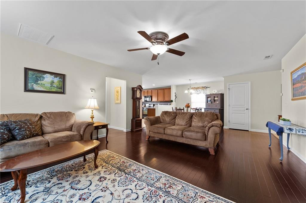 640 Hastings Road Mebane, NC 27302 - Photo 9 of 36 Gallery Image 9