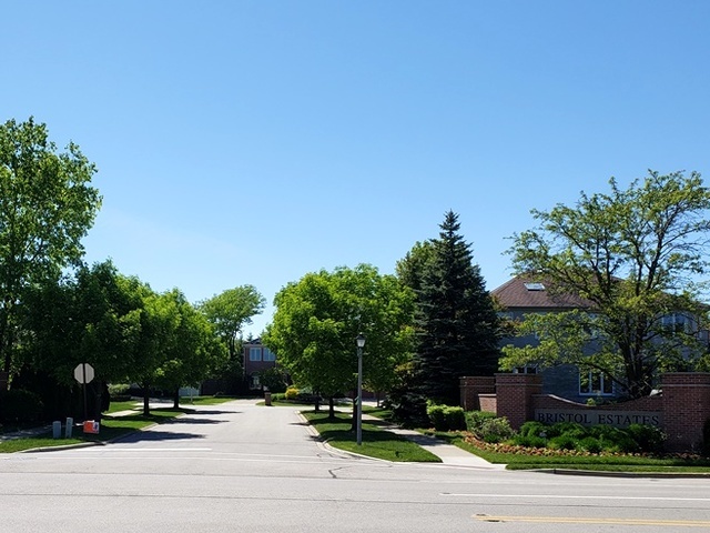 125 Riverside Drive Deerfield, IL 60015 - Photo 9 of 11
