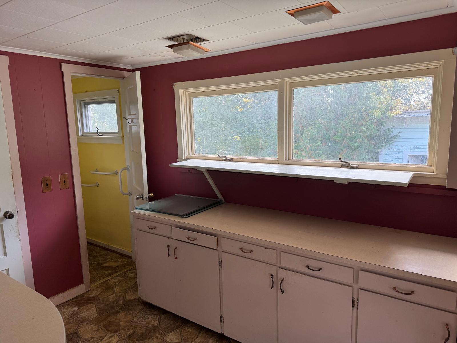 66 Dudley Street Presque Isle, ME 04769 - Photo 9 of 29 Kitchen