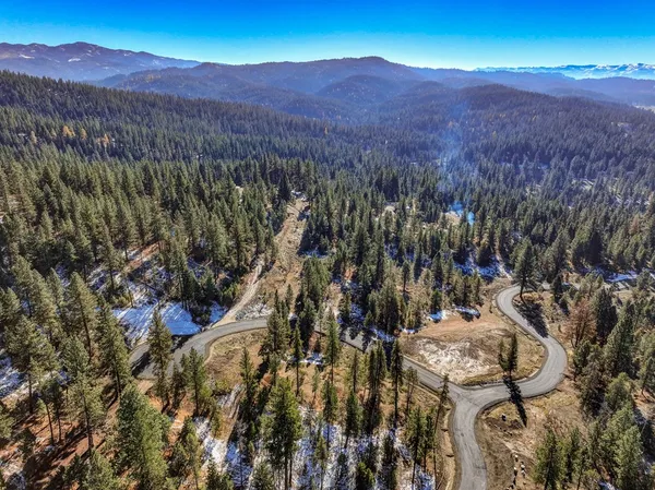 $175,000 | Lot 1 Hideout Drive, Unit 1, Donnelly, ID 83615