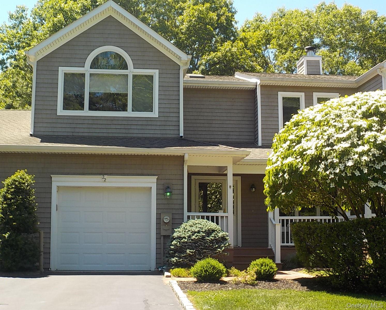 22 Kettle Hole Road Manorville, NY 11949 - Photo 4 of 4