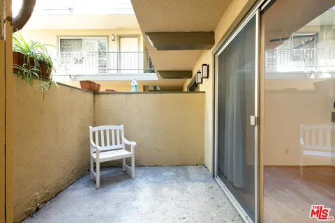 a view of a house with porch