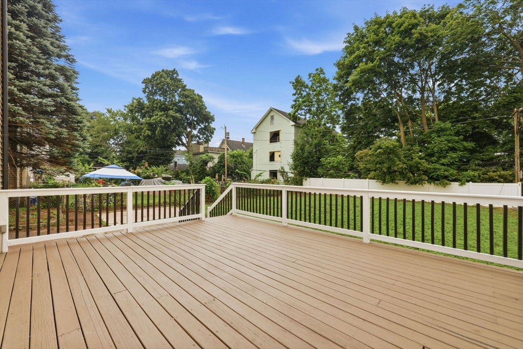 14 Cutler Street Worcester, MA 01604 - Photo 8 of 30