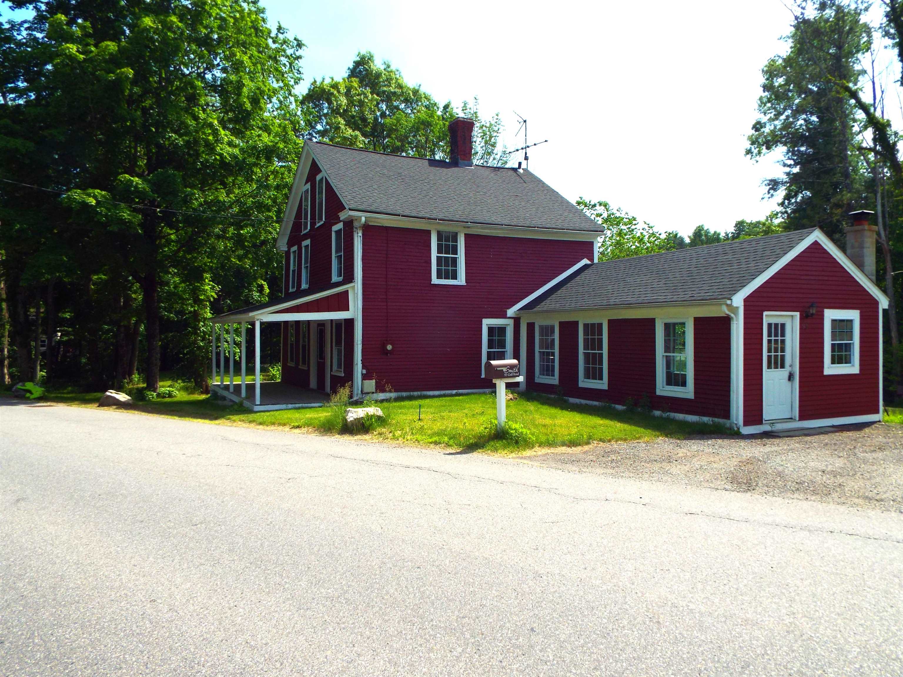 93 Gulf Road Derry, NH 03038 - Photo 3 of 47