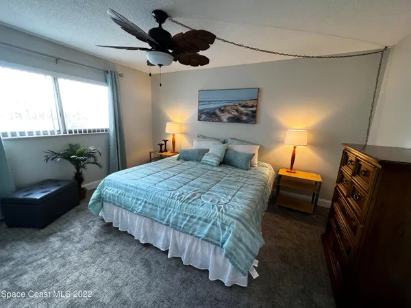 $1,950 | 7101 Ridgewood Avenue, Unit 203, Cape Canaveral, FL 32920