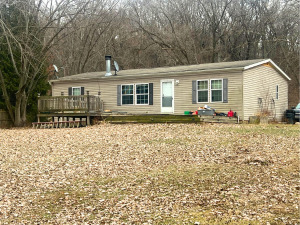 3669 East 25th Road Sheridan, IL 60551 - Photo 6 of 7 a front view of house with yard
