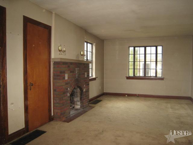 1717 Reckeweg Road Fort Wayne, IN 46804 - Photo 6 of 18 Gallery Image 6