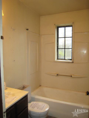1717 Reckeweg Road Fort Wayne, IN 46804 - Photo 10 of 18 Gallery Image 10