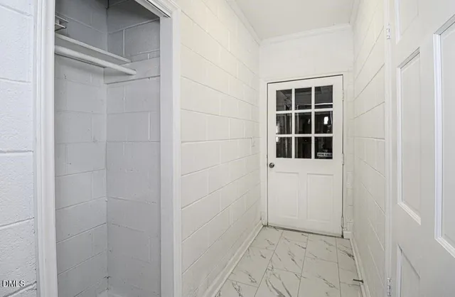 a view of empty room