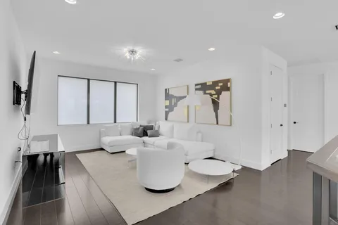 $1,999,990 | 8115 Laurel Falls Drive, Boca Raton, FL 33496