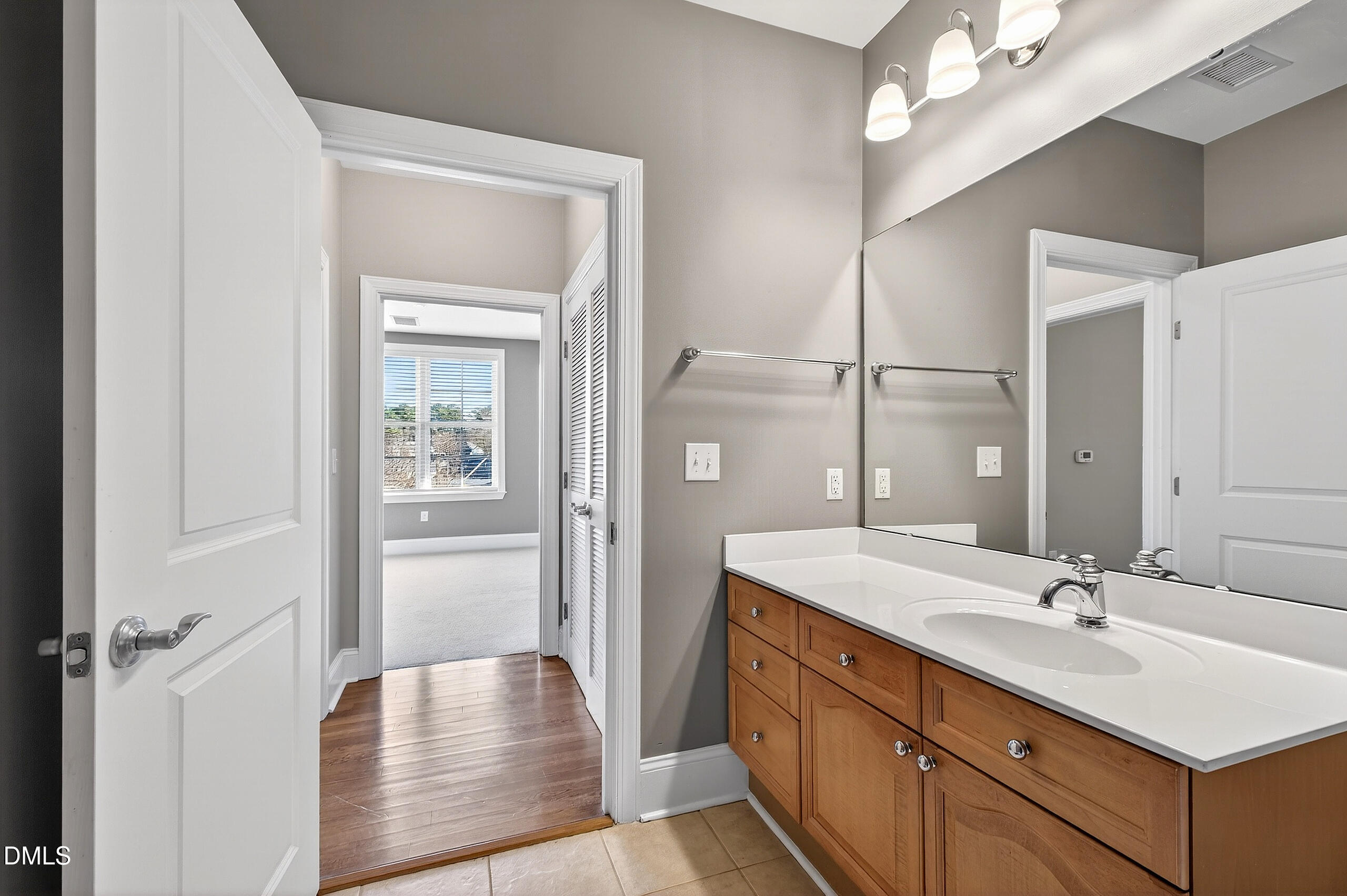 340 Allister Drive, Unit 201 Raleigh, NC 27609 - Photo 28 of 45 Allister Unit 201 (57)